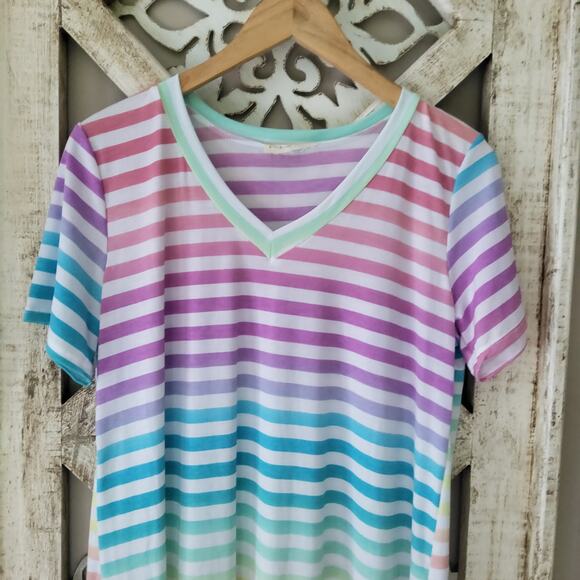 Perfect Peach Medium Short Sleeve T-Shirt Tee Longer Length Colorful Stripe - Picture 5 of 7